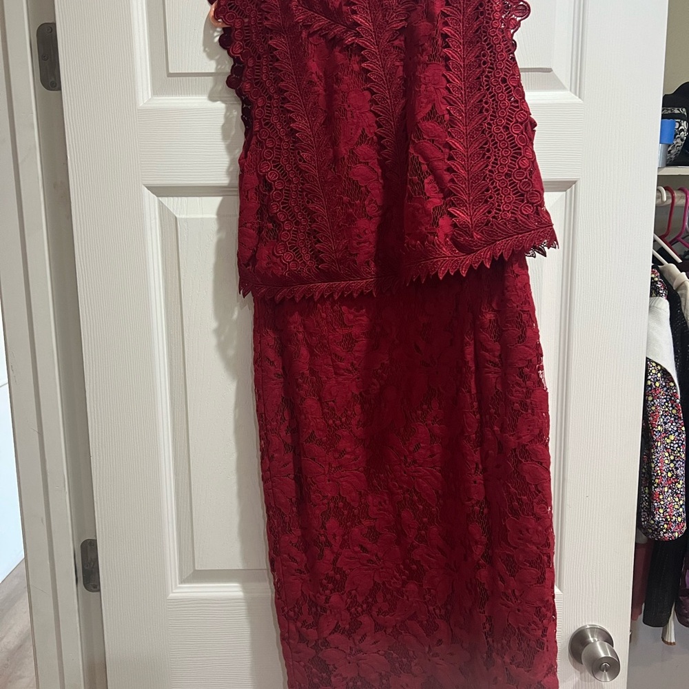Elegant Red Lace Dress
